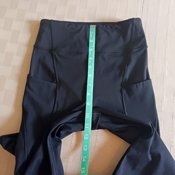 Lululemon Break Free Tight 25" - Picture 15 of 16